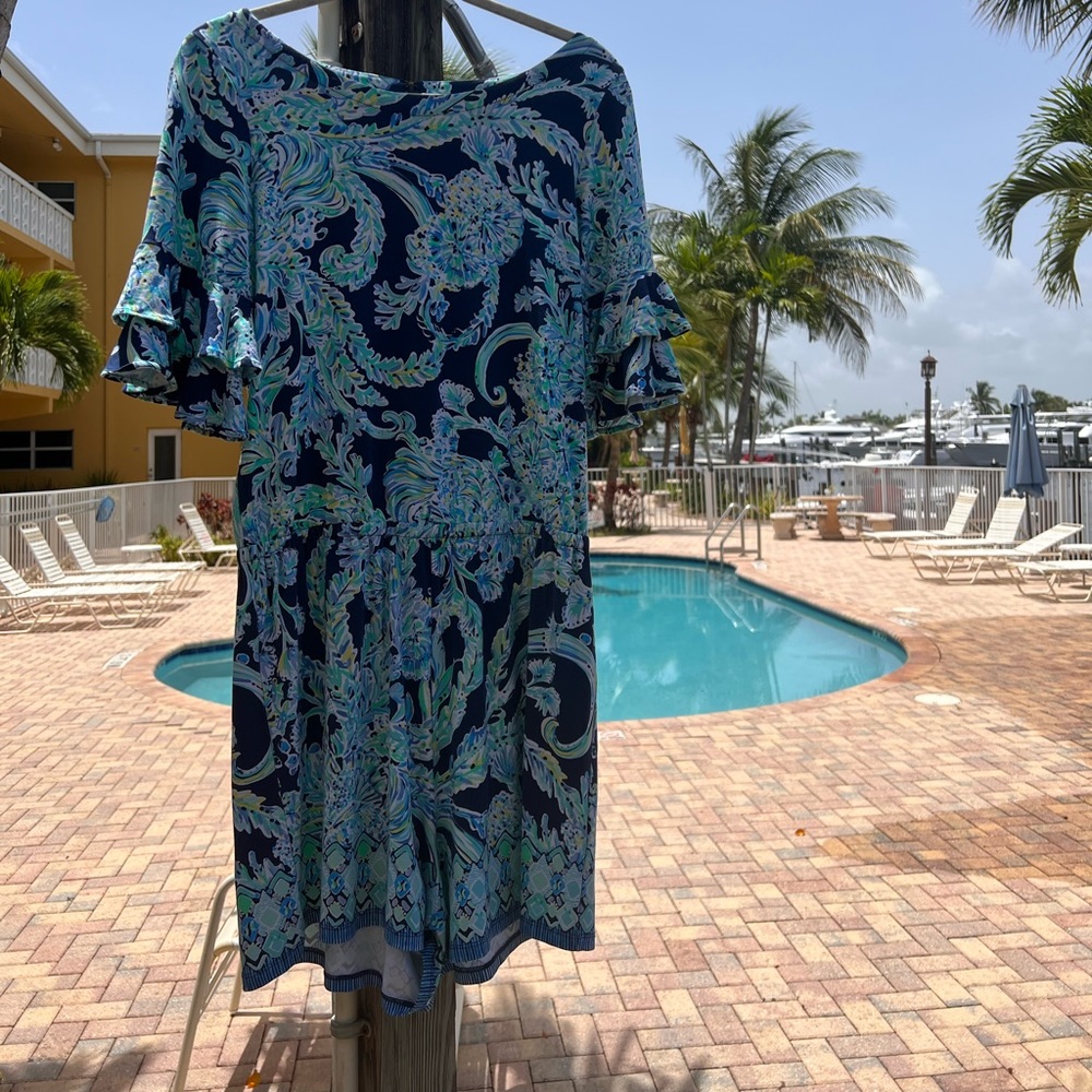 EUC Lilly Pulitzer romper size m
